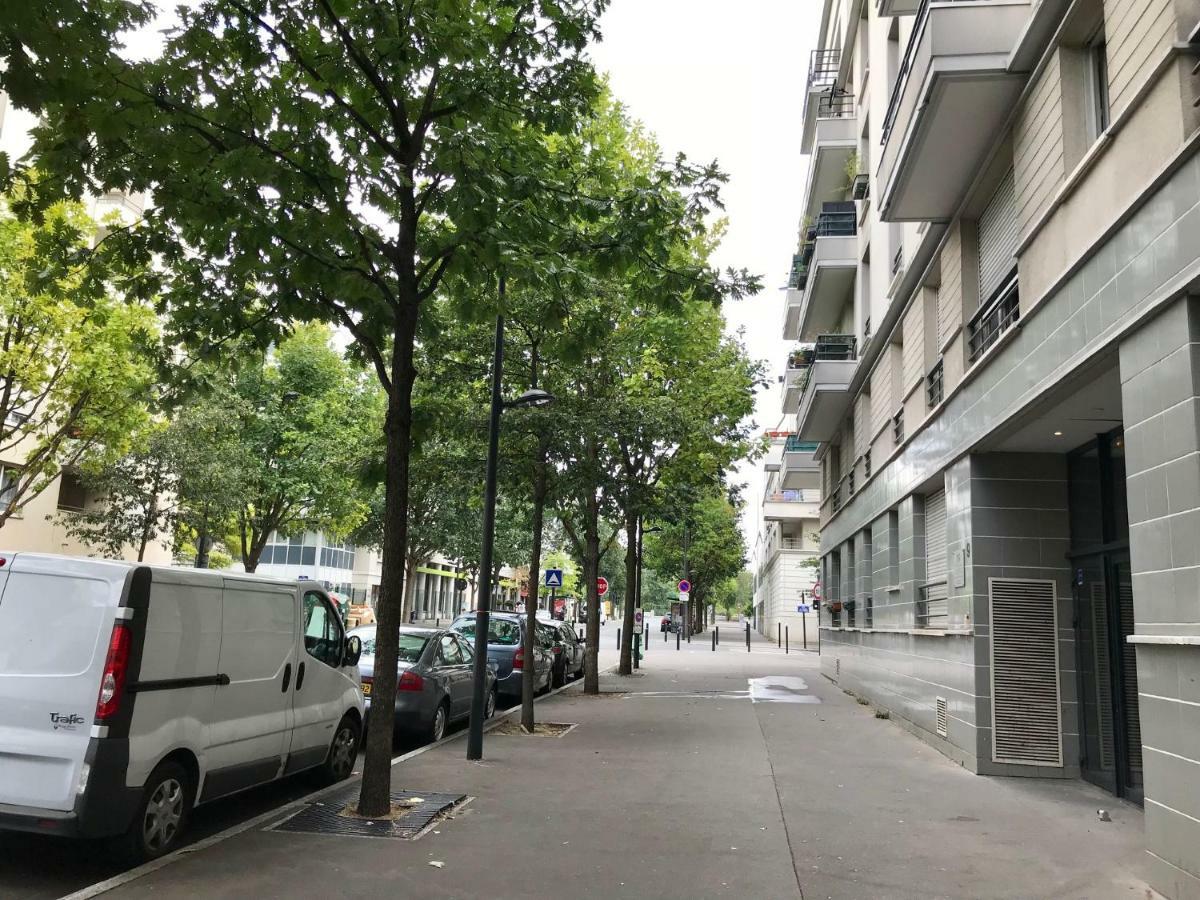 F2 Paris 10Eme Gare Du Nord - Stade De France - Parking Saint-Denis  Dış mekan fotoğraf